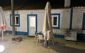 Estanqueira Guest House